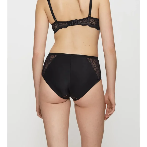 AMOURETTE CHARM Black