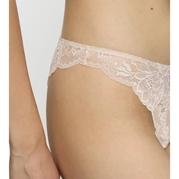 AMOURETTE CHARM Creamy Dream