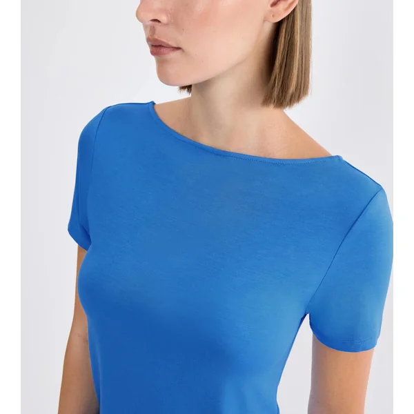 BEAUTY LAYERS Very Blue