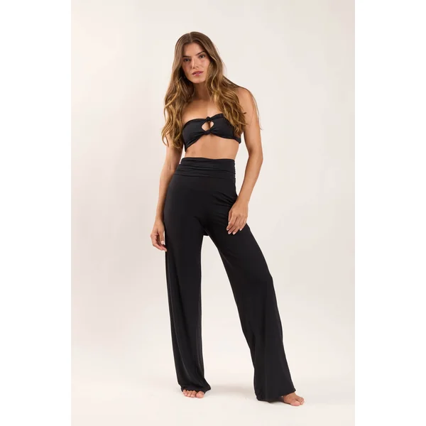 Black Pants Knot