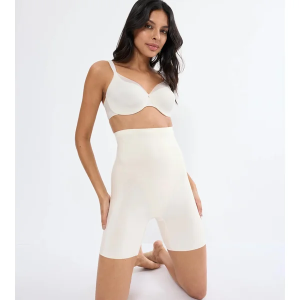 BMU ILLUSION CURVE Ecru White