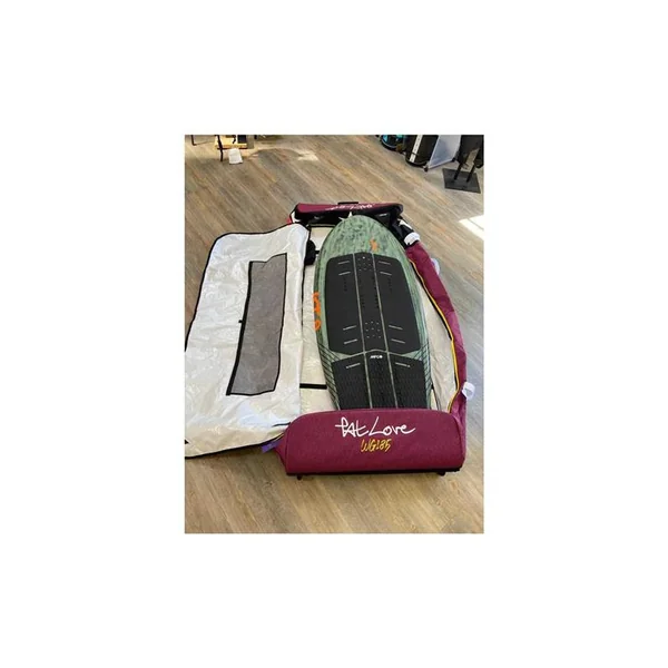 Boardbag à roulettes wingfoil PATLOVE