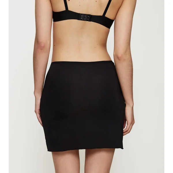 BODY MAKE-UP Black