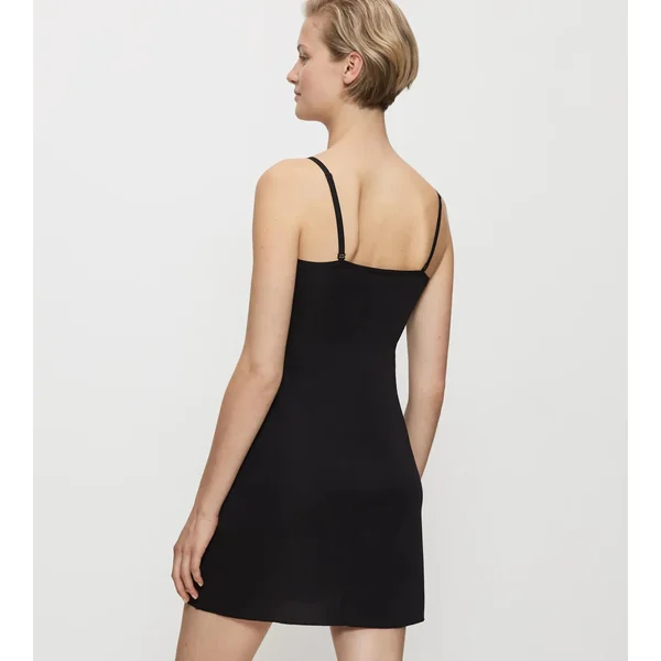 BODY MAKE-UP Black