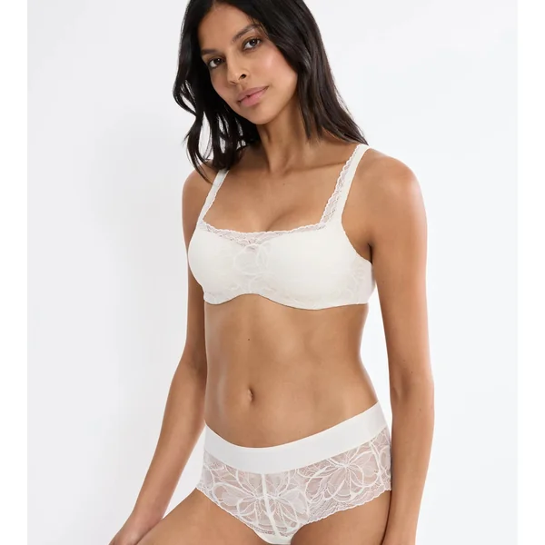 BODY MAKE-UP ILLUSION LACE Ecru White