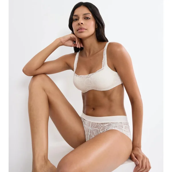 BODY MAKE-UP ILLUSION LACE Ecru White