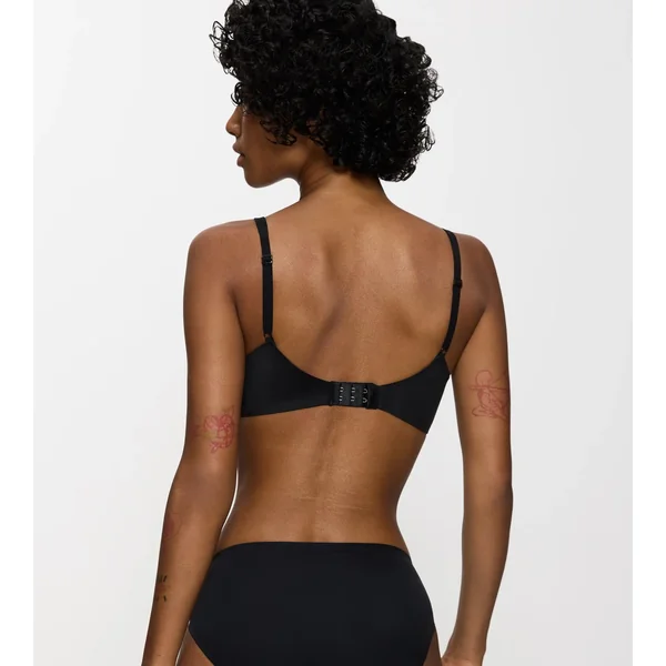 BODY MAKE-UP SOFT TOUCH Black