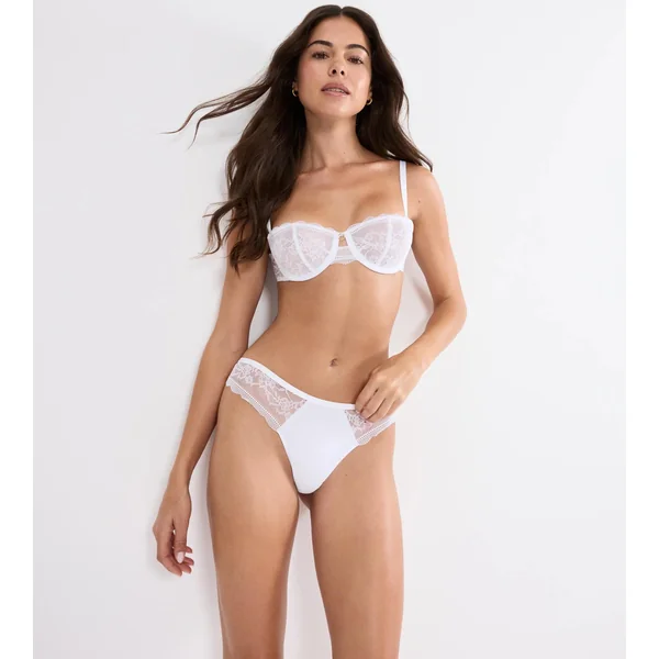 COMFORT ALLURE White