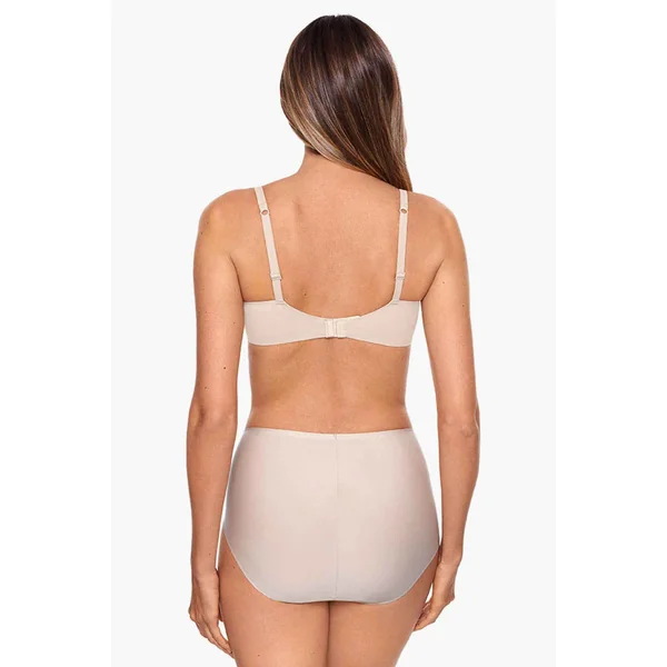 Culotte gainante légère