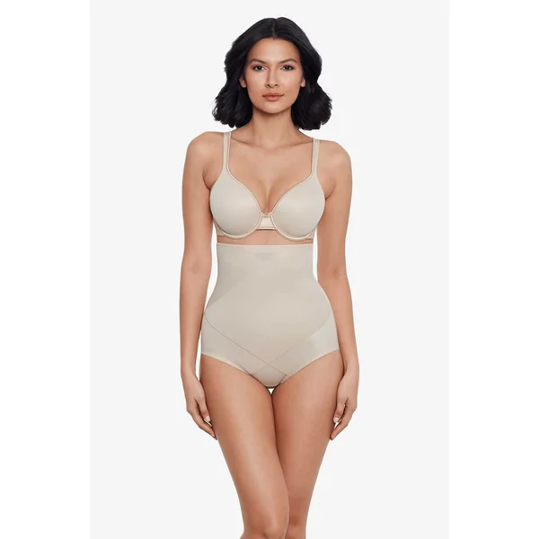Culotte gainante taille haute