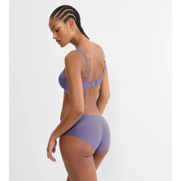 ESSENTIAL MINIMIZER Lilac
