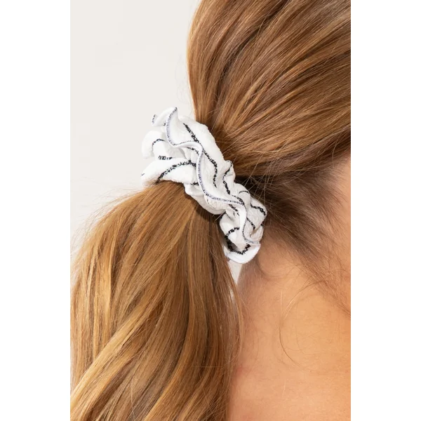Linea-White Scrunchie