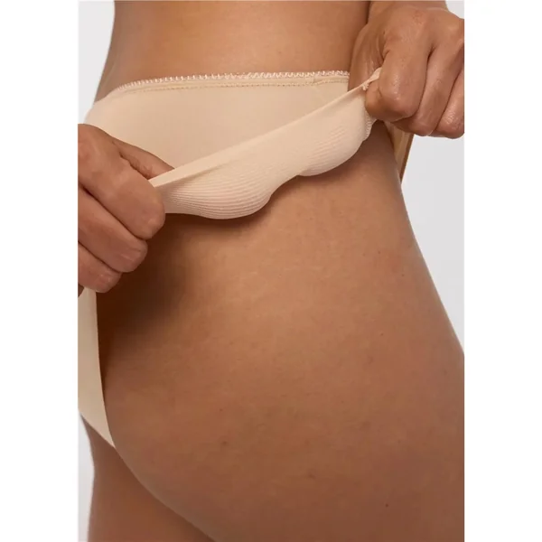 Montelle - Culotte échancréé sans couture Antidérapante Nude Small