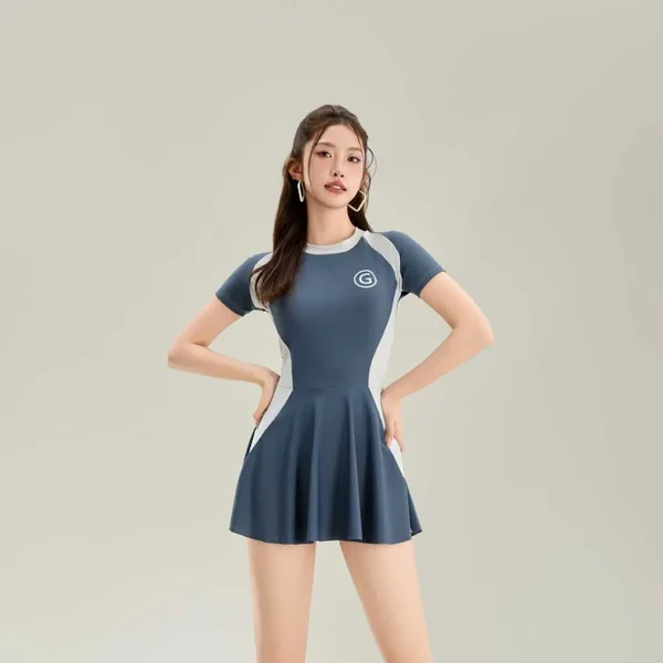 New One-piece Swimsuit for Women, Featuring A High-end and Slimming Feel, Perfect for Swimming and Soaking in Hot Springs