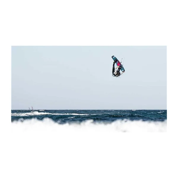 Planche twintip AIRUSH Diamond V7 2024