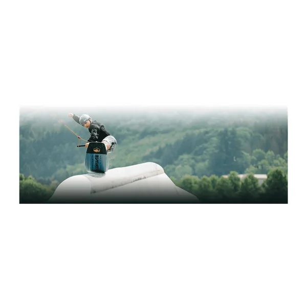 Planche wakeboard LIQUID FORCE Apex 2024