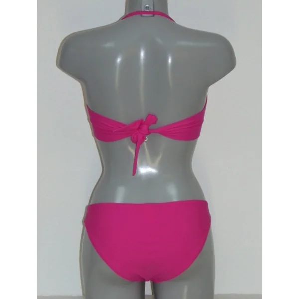 Shiwi Knot rose set