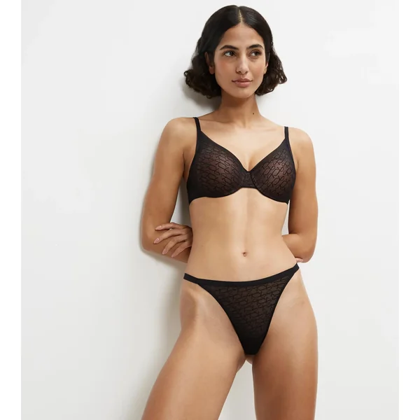 TRIUMPH SIGNATURE SHEER Black