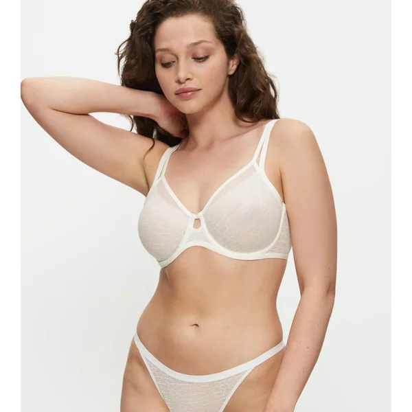 TRIUMPH SIGNATURE SHEER Ecru White