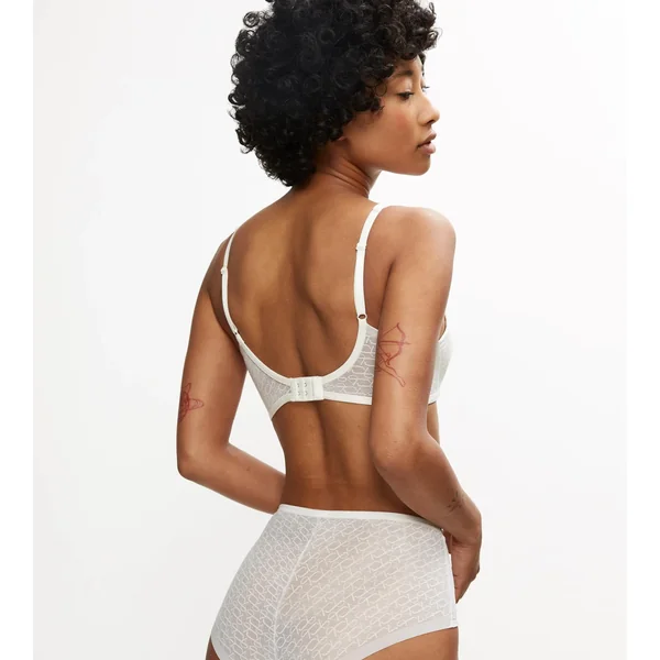 TRIUMPH SIGNATURE SHEER Ecru White