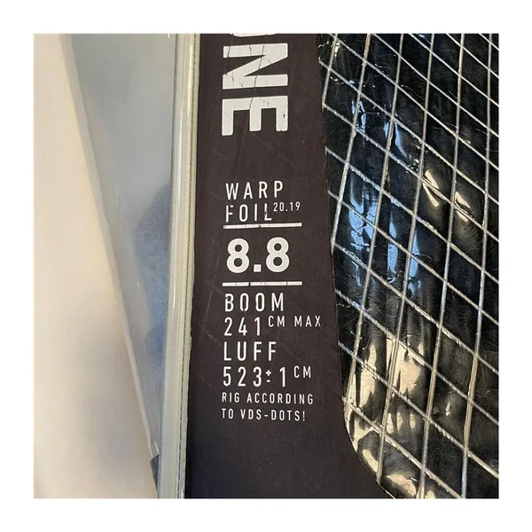 Voile windsurf DUOTONE Warp Foil 2019 8.8 Occasion C