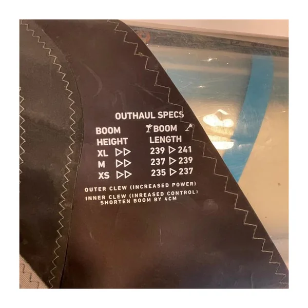 Voile windsurf DUOTONE Warp Foil 2019 8.8 Occasion C